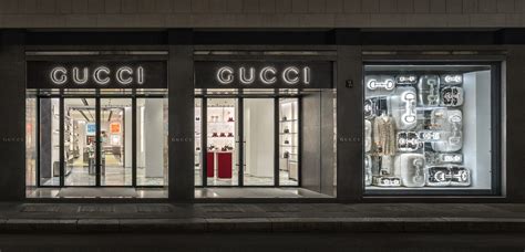 bradul gucci milano|Gucci unveils new boutique concept at its renovated Milan store.